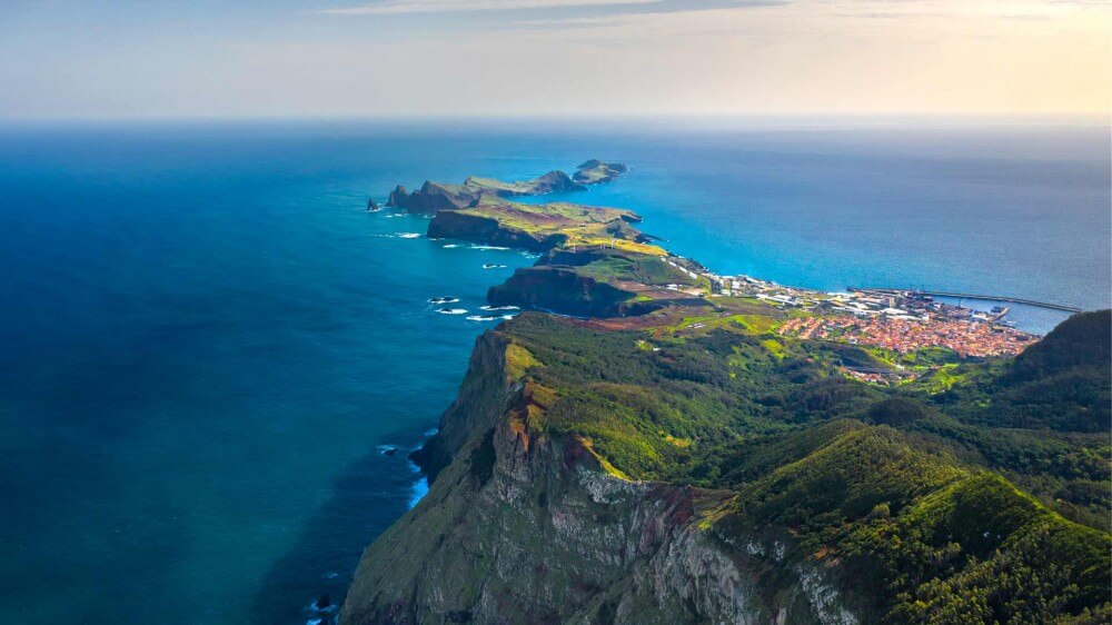Madeira top