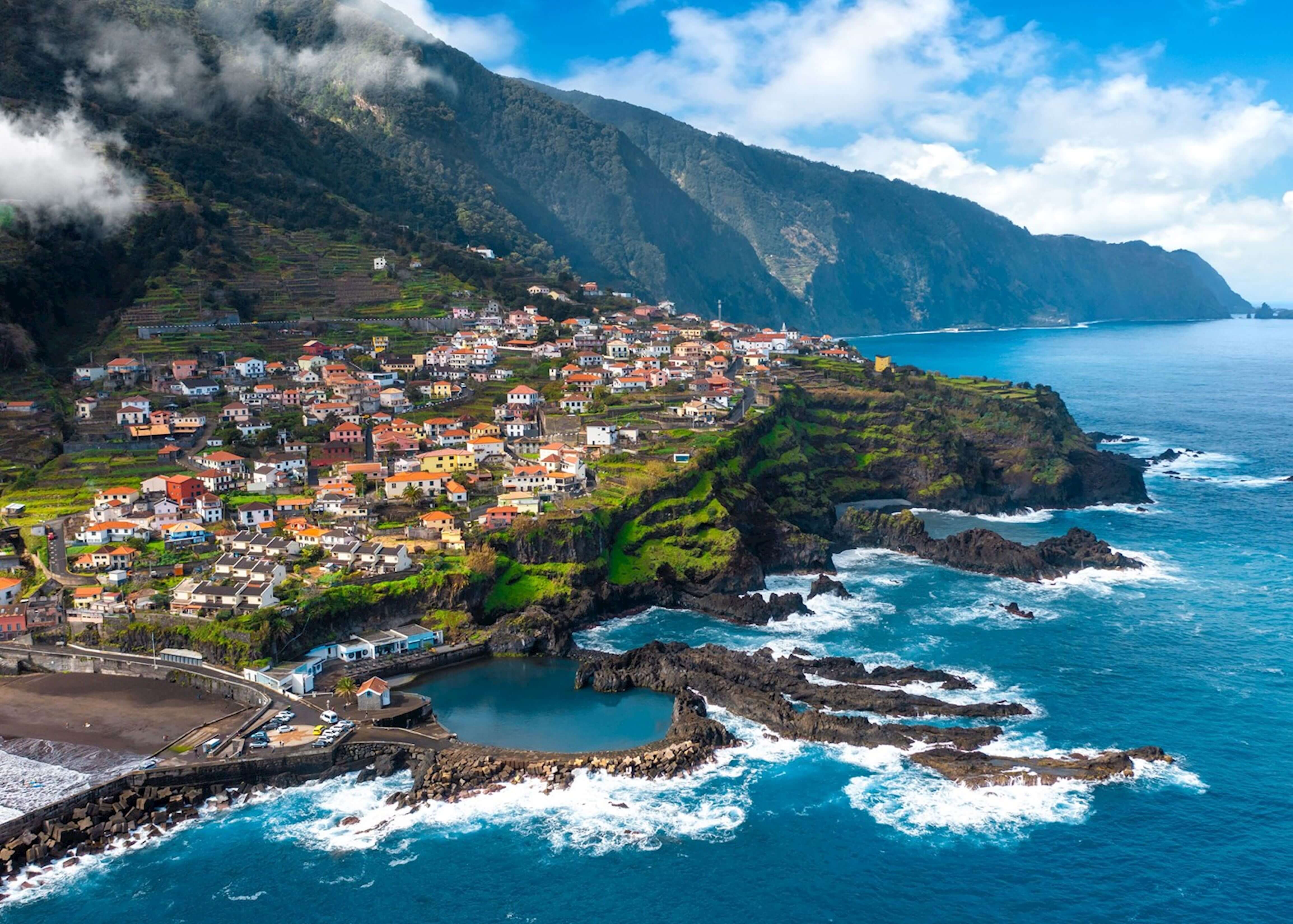 Madeira top